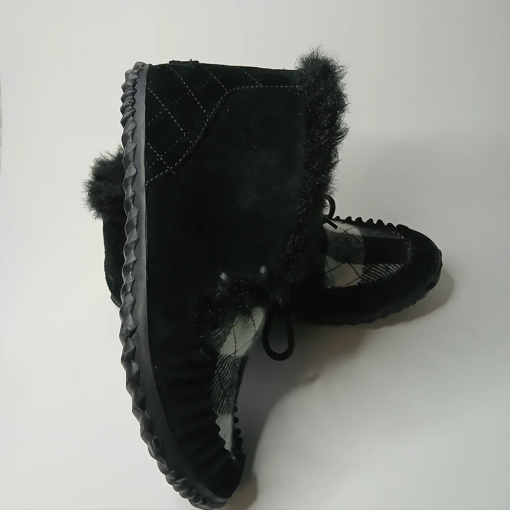 Sorel Women's Black and White Plaid‎ Winter Boots